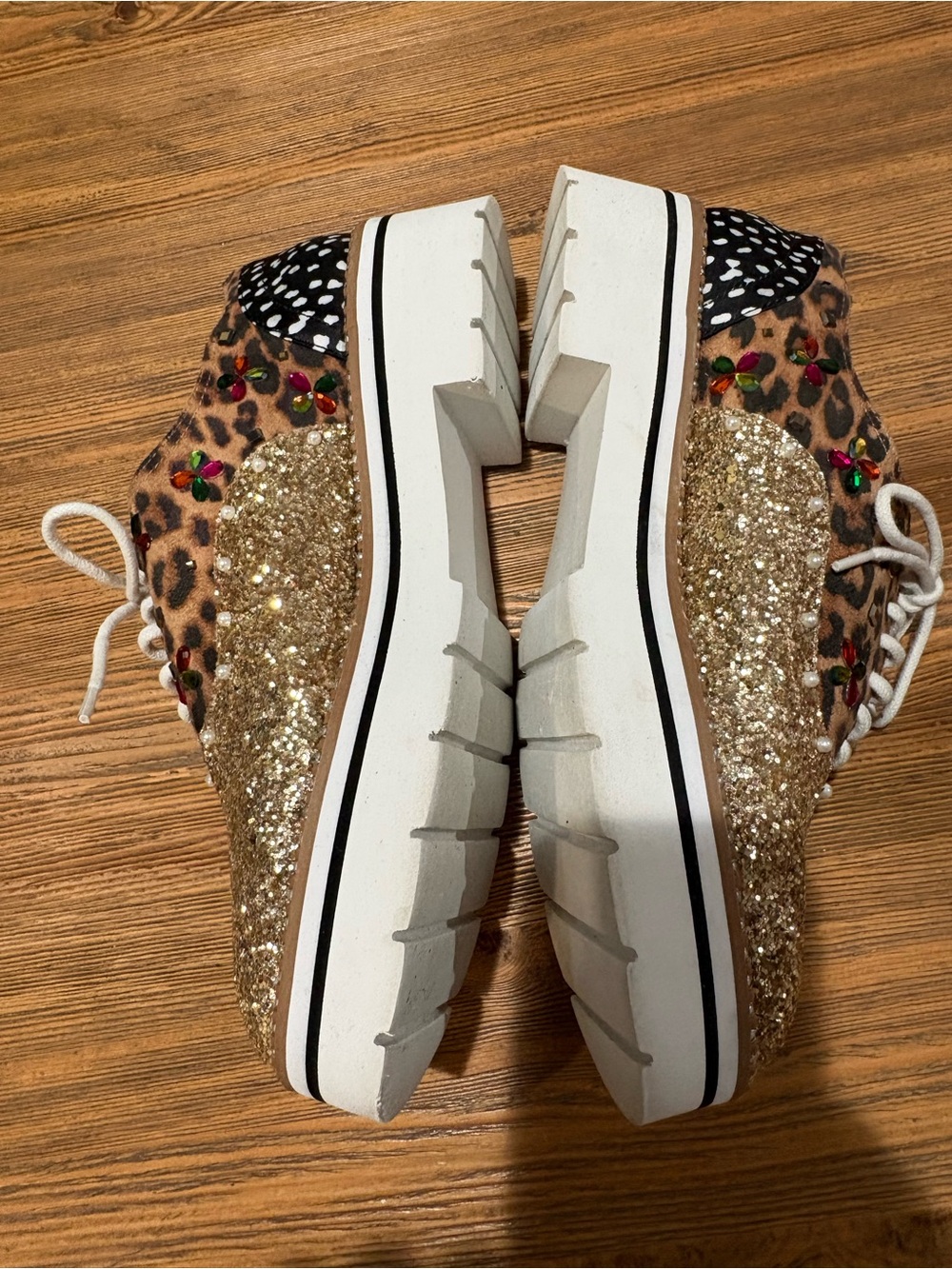 Betsey Johnson Pixxy Soarkl beige Platform see Leather-Look Shoe Interior Label - Picture 5 of 14
